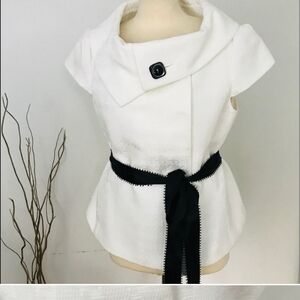 Tahari short sleeve blazer sz12